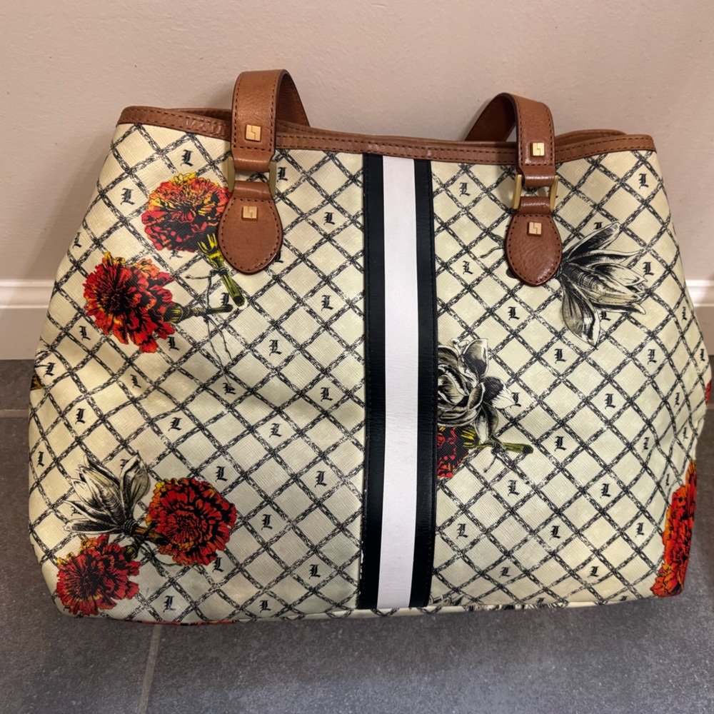 LAMB by Gwen Stefani Marigold Tote Bag #365 L.A.M.B - Picture 7 of 7